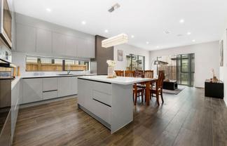 11 Puruatanga Drive, Flat Bush