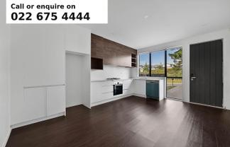 32 Karoro Road, Flat Bush