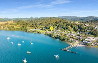 8 Grey Avenue, Tairua