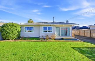 25 Freyberg Street, Levin