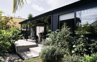 1/329 Point Chevalier Road, Point Chevalier