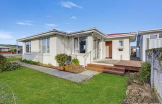 31 Main Street, Mataura