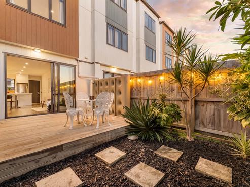 6/3 Abbotleigh Avenue, Te Atatu Peninsula