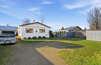 5662 West Coast Road, Springfield