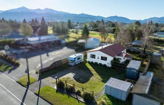 5662 West Coast Road, Springfield
