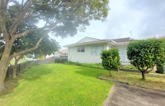 1/3 Tyndrum Place, Highland Park