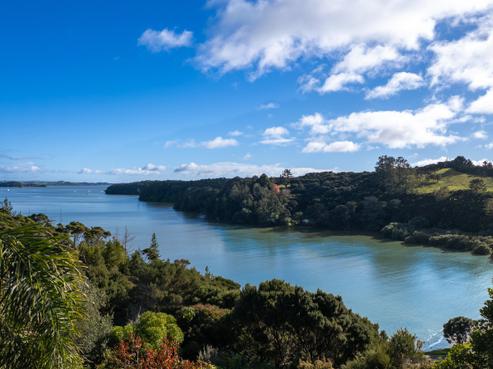 348 Aucks Road, Russell