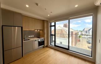 416/9 Madeira Lane , Grafton
