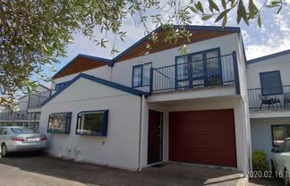 7/71 Fernhill Way, Albany