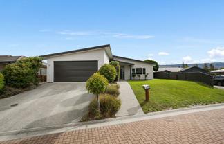 6 Crabbe Place, Cromwell