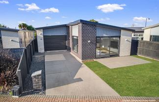 4 Ardnave Lane, Yaldhurst
