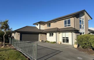 3 Donovan Place, Aidanfield