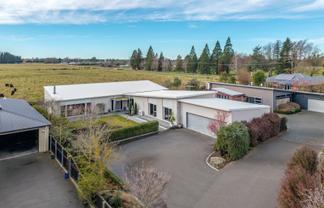 14 Country Place, Allenton