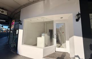 Prime Retail Opportunity on Broadway