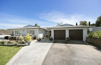 33 Luton Avenue, Sunnyhills