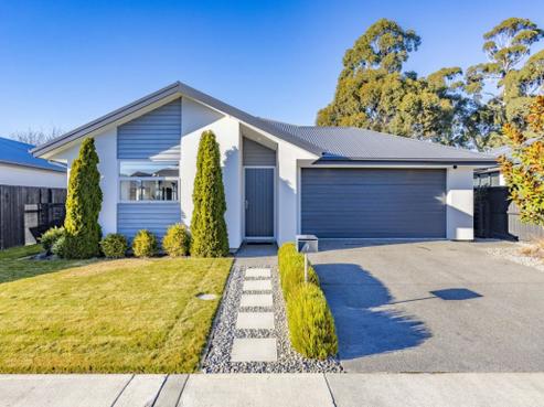 9 John Raven Lane, Woodend