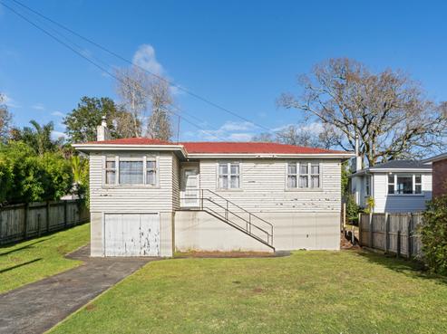 19 Station Road, Kamo