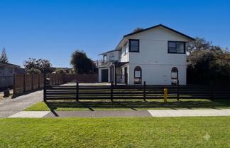 16 Carbery Place, Manurewa