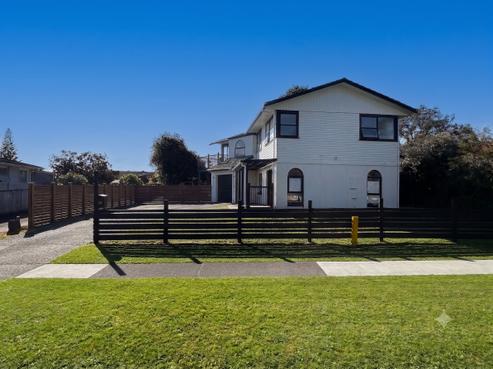 16 Carbery Place, Manurewa