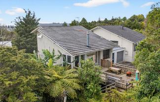 2/39 Brunton Place, Glenfield