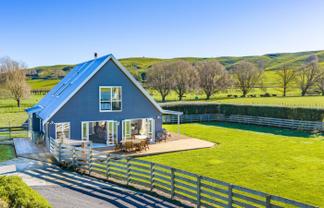 2/281 Lindsay Road, Waipukurau