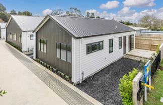 62A Woodside Road, Massey