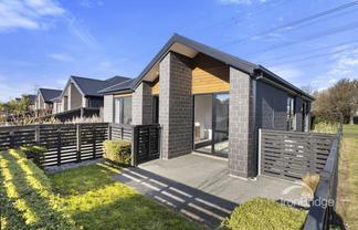 31 Piripiri Place, Broomfield