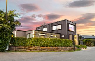 4 Takahe Lane, Wanaka