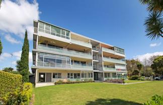 8/16 Atkin Avenue, Mission Bay