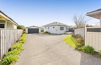 2/32 Kahikatea Street, Inglewood