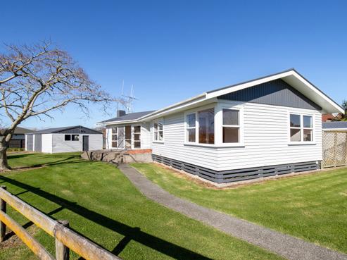 14 Paul Drive, Ngatea