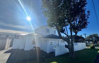 4A Rewiti Ave, Takapuna