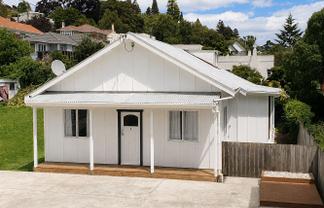 32 Chambers St, North Dunedin