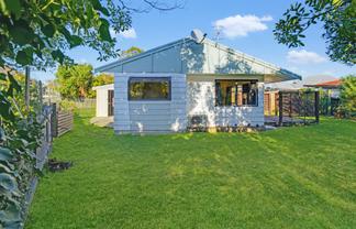 1100A Cunningham Crescent, Mayfair