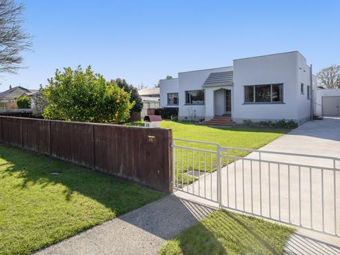 25 Pooles Road, Greerton