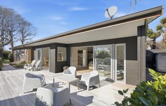 1 Honnor Place, Hurdon