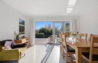 1 Honnor Place, Hurdon