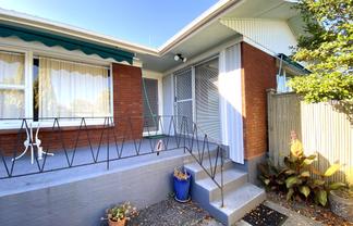 2/344 Lake Road, Takapuna