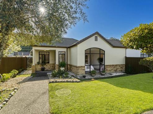 4 Pepperdine Place, Albany