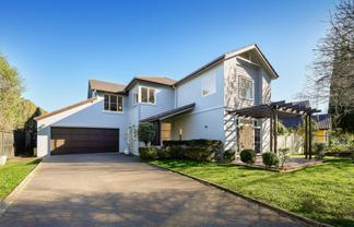 22 Clemow's Lane, Albany