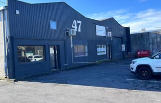 Roadfront Judea Warehouse