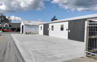 Central Cambridge Warehouse with Mezzanine Storage