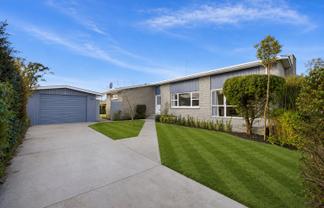 18 Compton Street, Woolston