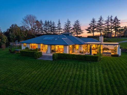 210 Spur Road, Hadlow
