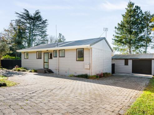 39 Winning Terrace, Dinsdale