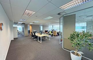 VERSATILE L1 OFFICE, PRIME ROSEDALE LOCATION
