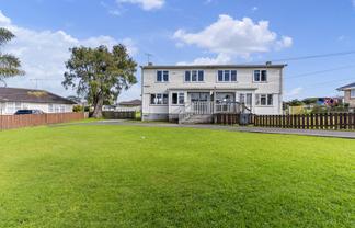 33 Forbes Road, Favona