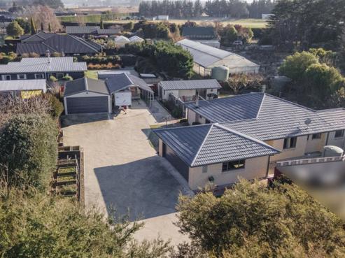 587 Upper Sefton Road, Sefton