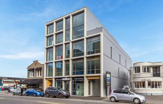 Premium Victoria Street Office & Terrace