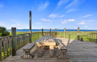 1620 East Coast Road, Kaiaua